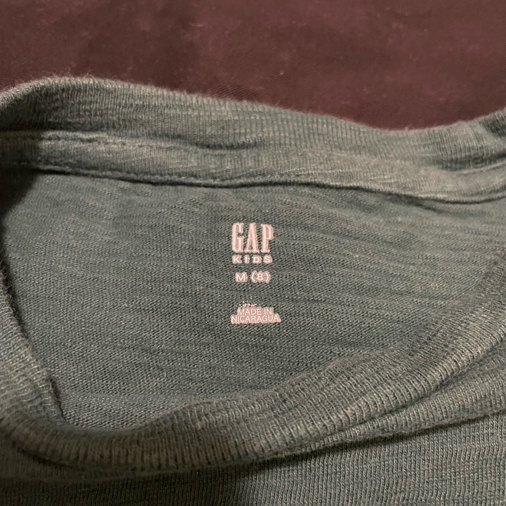 GAP Green Crewneck long sleeved tee